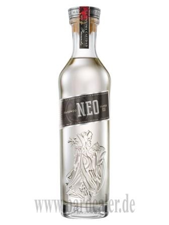 Bacardi Facundo Neo Rum Silver 1-8 Jahre 700 ml - 40%